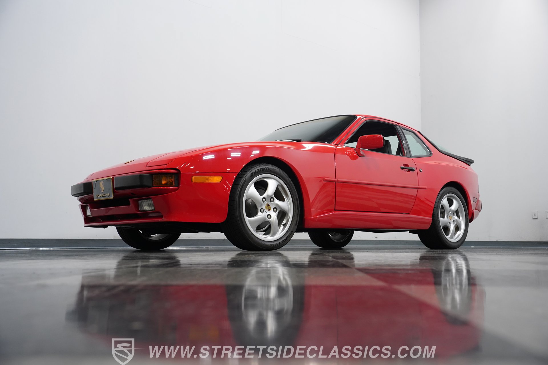 Used 1987 Porsche 944 Coupe RWD image 20