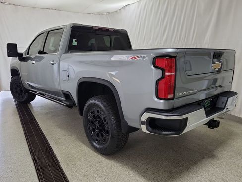 Certified 2024 Chevrolet Silverado 2500 LTZ w/ LTZ Plus Package AWD/4WD image 7