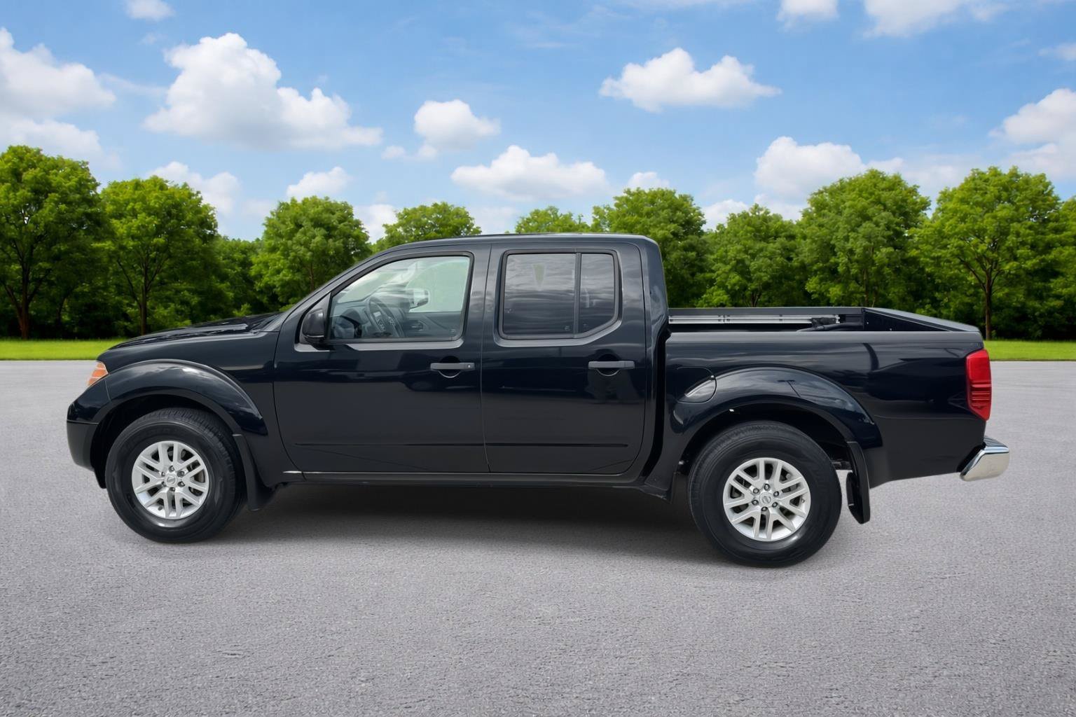Used 2019 Nissan Frontier SV w/ Value Truck Package RWD image 5