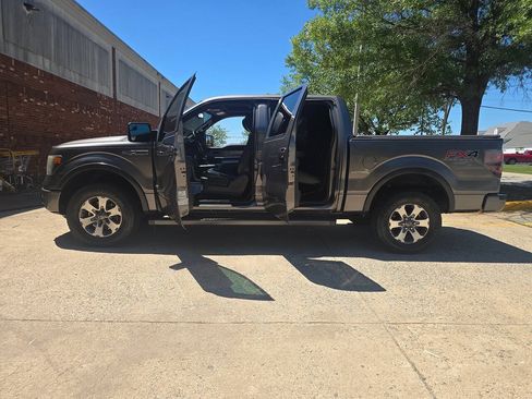 Used 2013 Ford F150 FX4 w/ Luxury Equipment Group AWD/4WD image 6