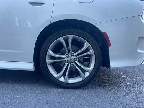 Used 2022 Dodge Charger R/T RWD image 6