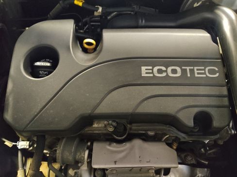 Used 2018 Chevrolet Equinox LT image 30