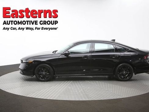 Used 2025 Honda Accord SE image 59