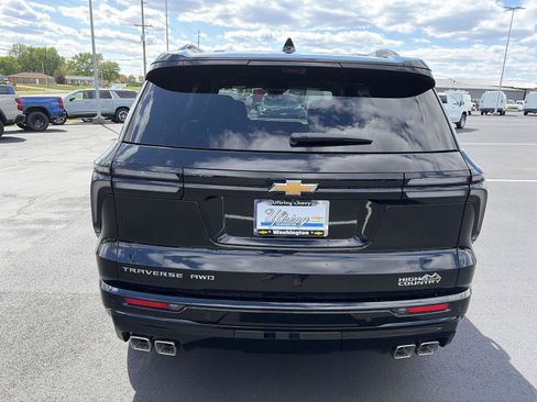 New 2026 Chevrolet Traverse High Country AWD/4WD image 4
