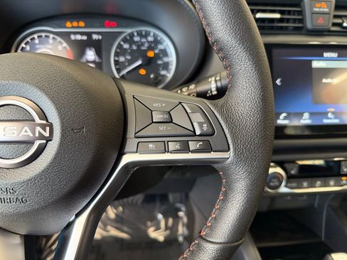 New 2025 Nissan Versa SR w/ Trunk Package image 17