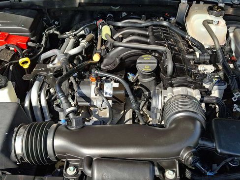 Used 2023 Jeep Wrangler Unlimited Sport AWD/4WD image 30