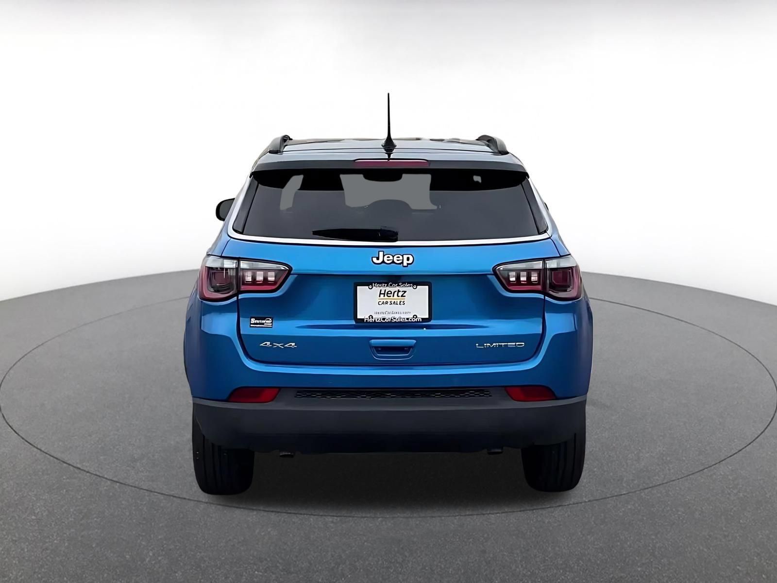 Used 2025 Jeep Compass Limited AWD/4WD image 12