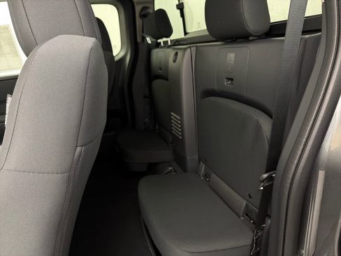 New 2026 Nissan Frontier S image 11