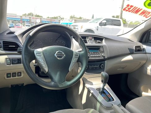 Used 2015 Nissan Sentra S FWD image 15