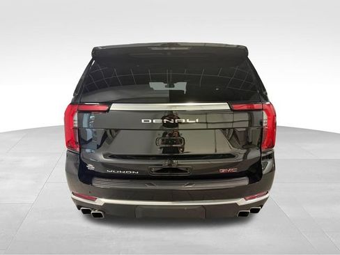 Used 2025 GMC Yukon Denali AWD/4WD image 6