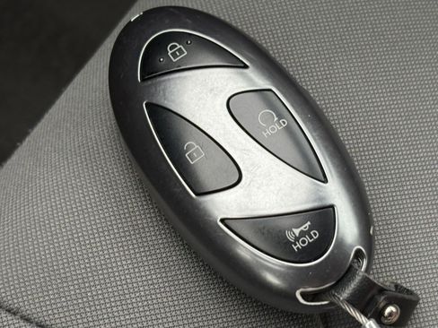 Used 2025 Hyundai Elantra SEL FWD image 24
