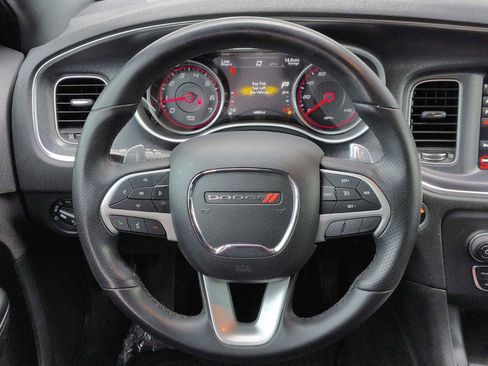 Used 2018 Dodge Charger GT image 22