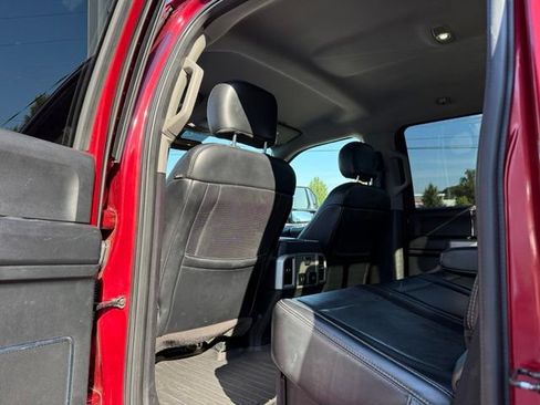 Used 2019 Ford F250 Lariat w/ Chrome Package AWD/4WD image 18
