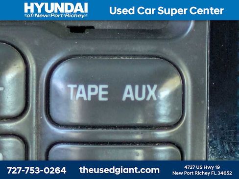 Used 1998 Chevrolet Corvette Coupe w/ Roof Pkg image 23