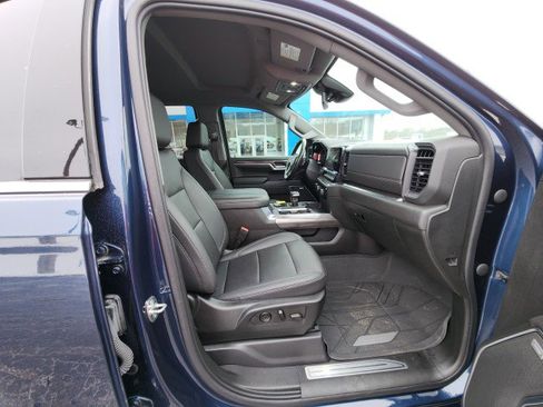 Used 2023 Chevrolet Silverado 1500 LTZ w/ LTZ Convenience Package II image 13