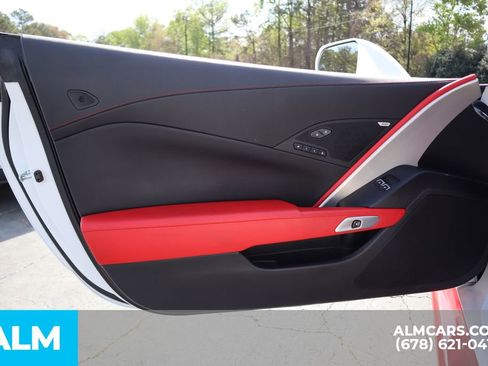 Used 2018 Chevrolet Corvette Grand Sport RWD image 17