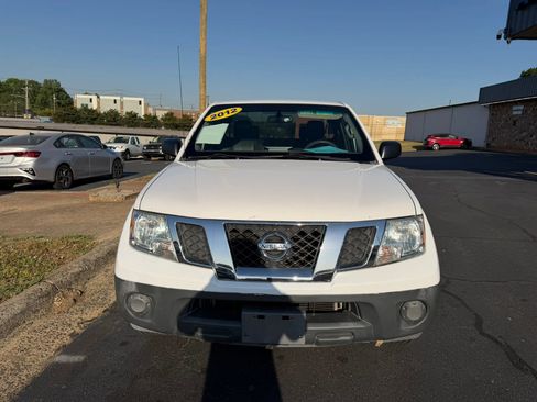 Used 2012 Nissan Frontier S w/ S Preferred Pkg image 2