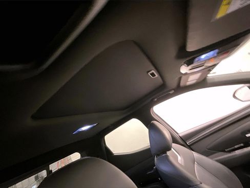 Certified 2023 Hyundai Santa Cruz Limited image 17