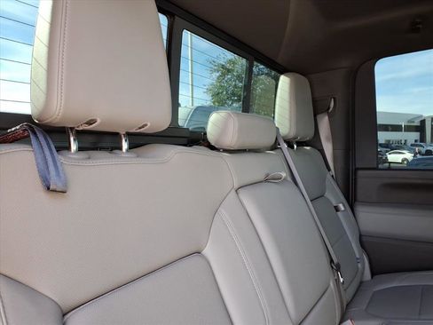 Used 2021 Chevrolet Silverado 2500 LTZ w/ LTZ Premium Package image 14