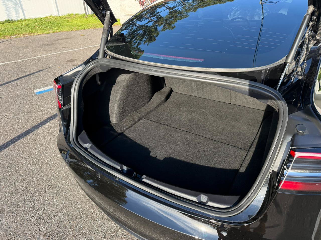 Used 2021 Tesla Model 3 Standard Range Plus RWD image 32