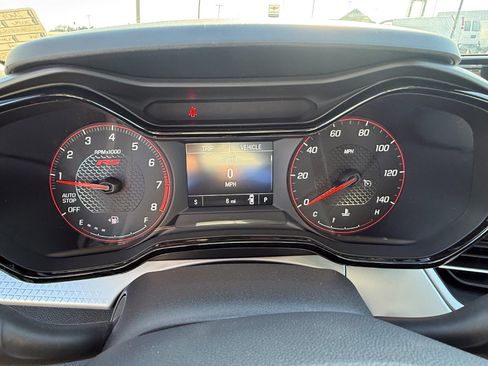 New 2026 Chevrolet Trax RS w/ Sunroof Package image 19