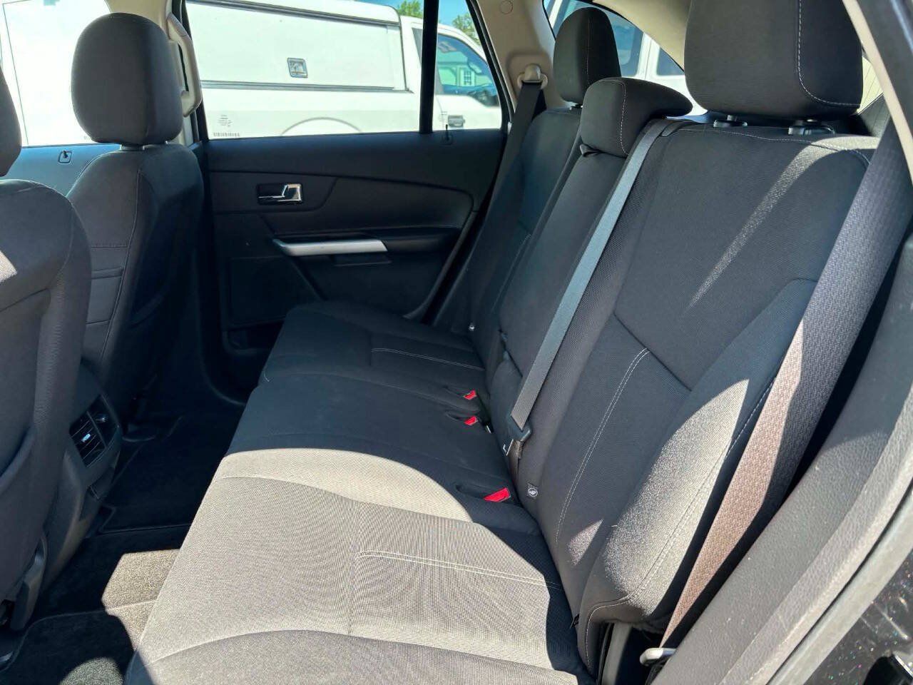 Used 2014 Ford Edge SE w/ Equipment Group 101A FWD image 11