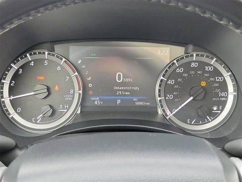 Used 2023 Toyota Highlander XLE image 20