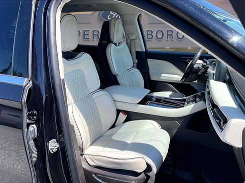 Used 2020 Lincoln Aviator Black Label w/ Dynamic Handling Package AWD/4WD image 7