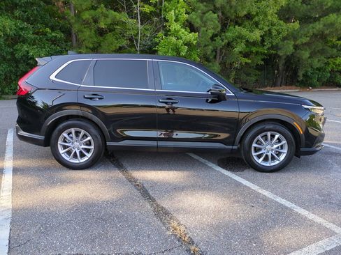 Used 2026 Honda CR-V EX image 3