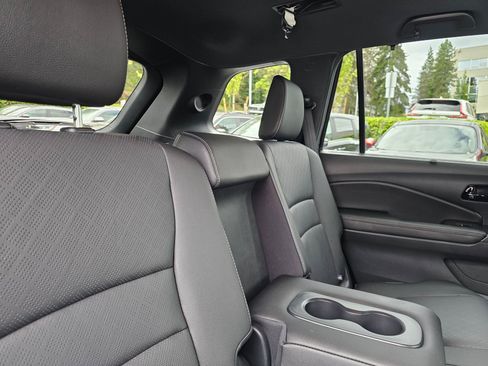 Used 2023 Honda Passport Elite image 13