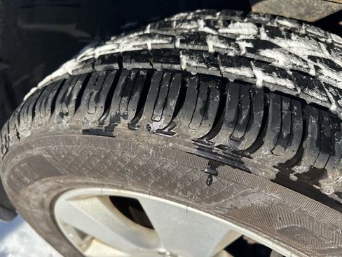 Used 2012 Subaru Outback 2.5i Premium image 11