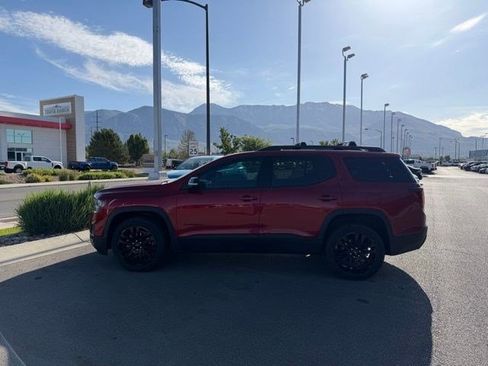 Used 2023 GMC Acadia SLT w/ Elevation Edition AWD/4WD image 3