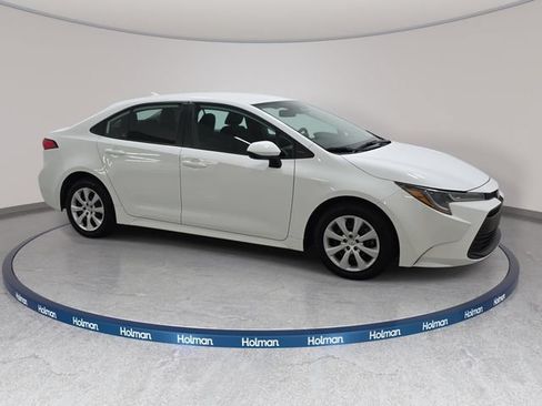 Certified 2024 Toyota Corolla LE FWD image 3