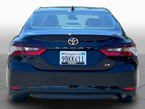 Certified 2022 Toyota Camry LE FWD image 4