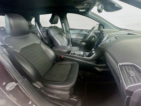 Used 2022 Ford Edge ST-Line image 28