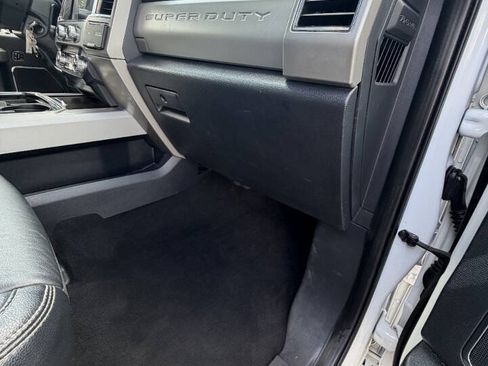 Used 2022 Ford F350 Lariat w/ Lariat Value Package AWD/4WD image 48