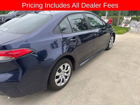 Used 2023 Toyota Corolla LE FWD image 2