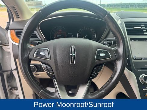 Used 2018 Lincoln MKC Select w/ Select Plus Package AWD/4WD image 11