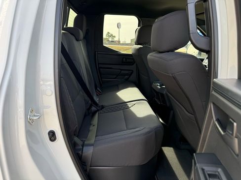 Used 2026 Toyota Tundra SR image 31