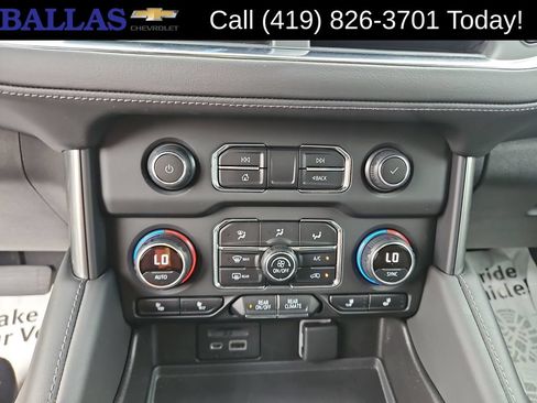 Certified 2021 Chevrolet Tahoe Z71 w/ Z71 Off-Road Package AWD/4WD image 20