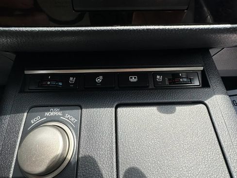 Used 2013 Lexus ES 350 w/ Luxury Pkg FWD image 15