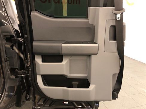 Used 2023 Ford F250 XLT w/ XLT Premium Package image 31