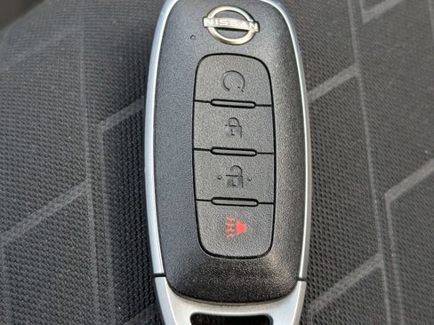Used 2024 Nissan Kicks SV FWD image 18