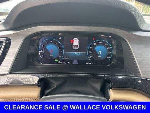 Certified 2026 Volkswagen Atlas Cross Sport SE FWD image 19