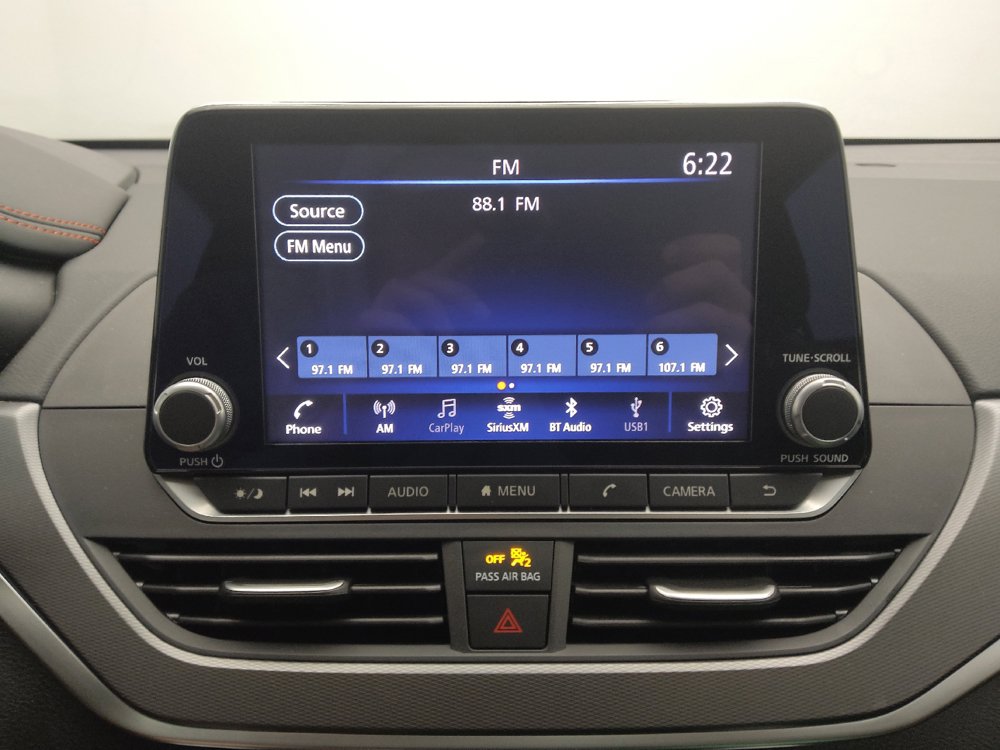 Used 2025 Nissan Altima 2.5 SR FWD image 25