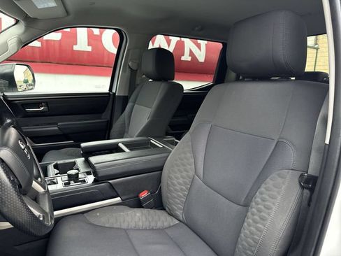 Used 2023 Toyota Tundra SR5 AWD/4WD image 11