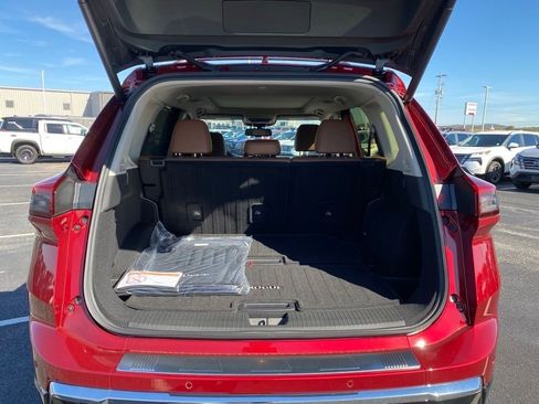 New 2026 Nissan Rogue Platinum w/ Platinum Premium Package image 35