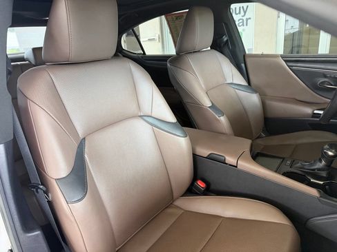 Used 2023 Lexus ES 350 w/ Premium Package FWD image 21
