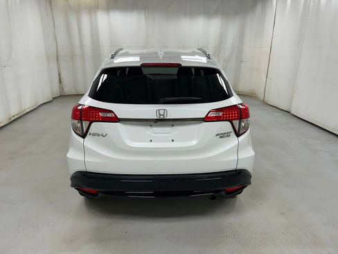 Used 2022 Honda HR-V Sport image 6