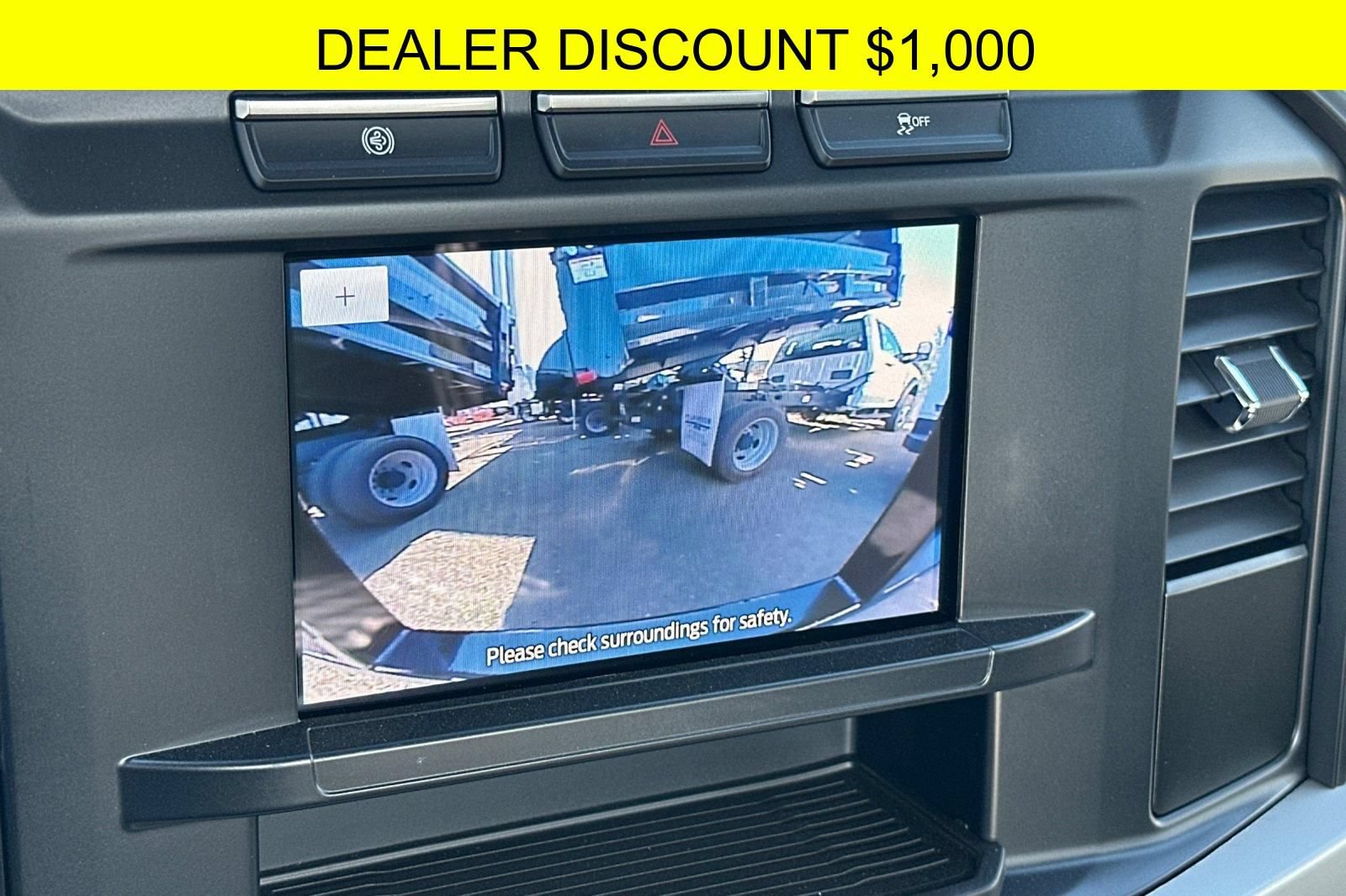 New 2024 Ford F550 2WD Regular Cab Super Duty image 11